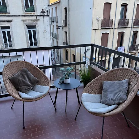 Apartment Equipe Face Aux Thermes