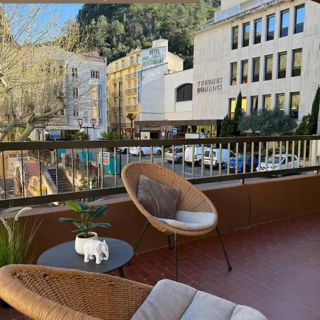 Apartment Equipe Face Aux Thermes
