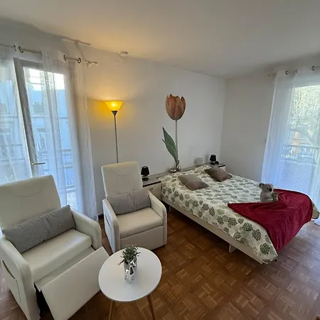 Apartment Equipe Face Aux Thermes *